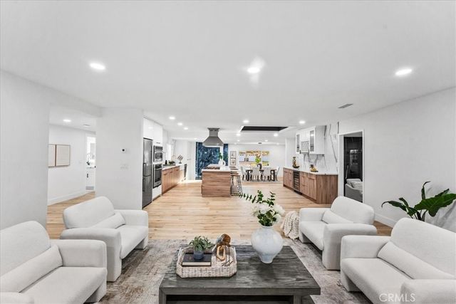 1271 Brittany Cross, North Tustin, CA 92705