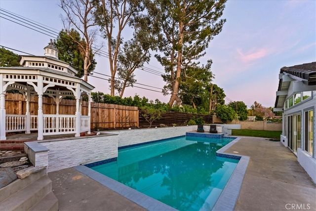 1271 Brittany Cross, North Tustin, CA 92705