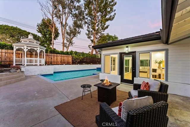 1271 Brittany Cross, North Tustin, CA 92705