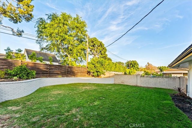 1271 Brittany Cross, North Tustin, CA 92705