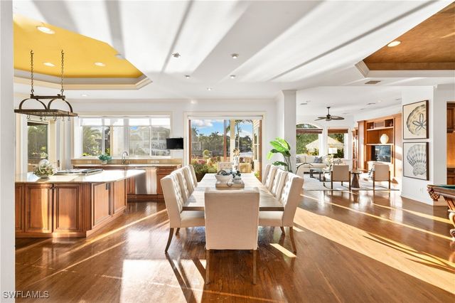 2170 Marina DR, Naples, FL 34102