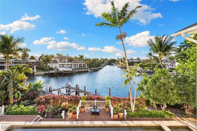 2170 Marina DR, Naples, FL 34102