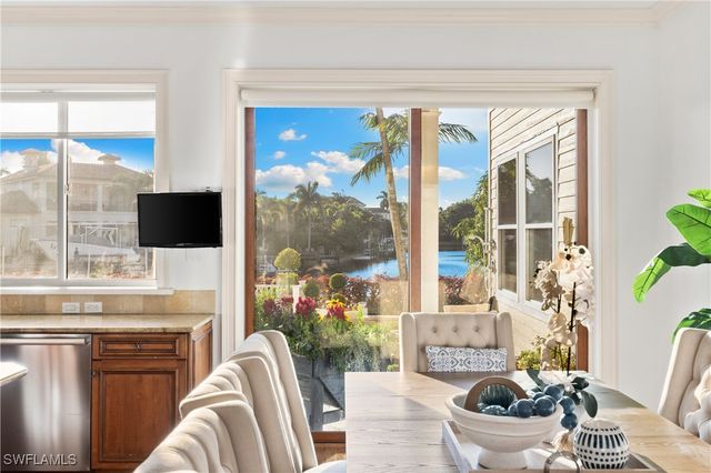 2170 Marina DR, Naples, FL 34102