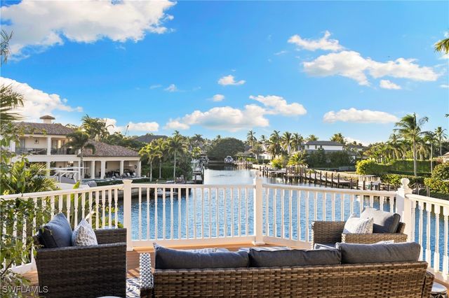 2170 Marina DR, Naples, FL 34102