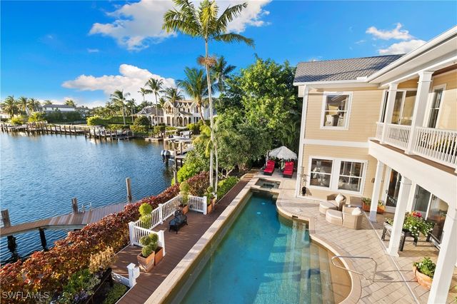 2170 Marina DR, Naples, FL 34102