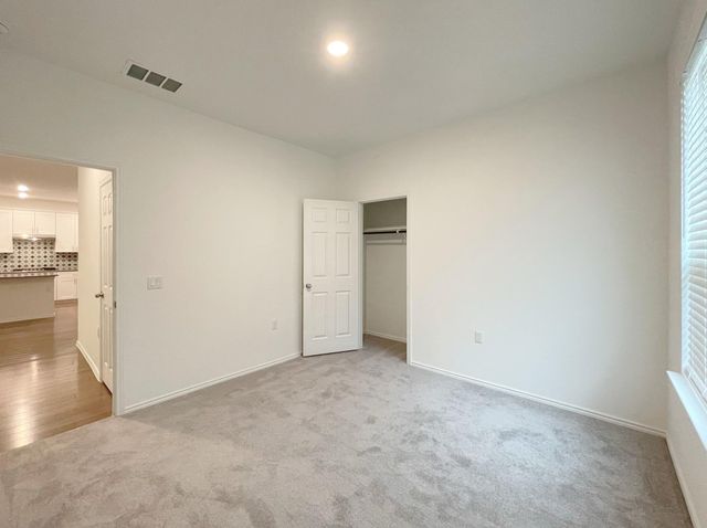 6825 Ellsworth WALK, Austin, TX 78724