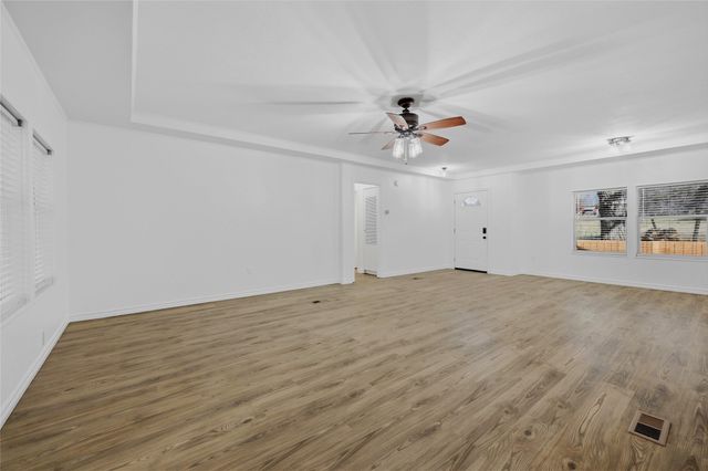 76 Forest Lane, Gordonville, TX 76245