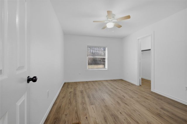 76 Forest Lane, Gordonville, TX 76245