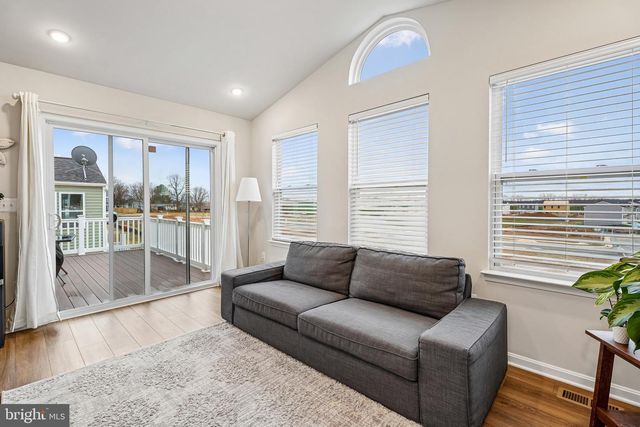 198 ELLERY ST, Ranson, WV 25438