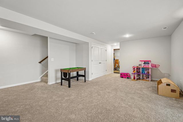 198 ELLERY ST, Ranson, WV 25438