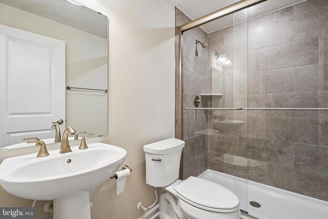 198 ELLERY ST, Ranson, WV 25438