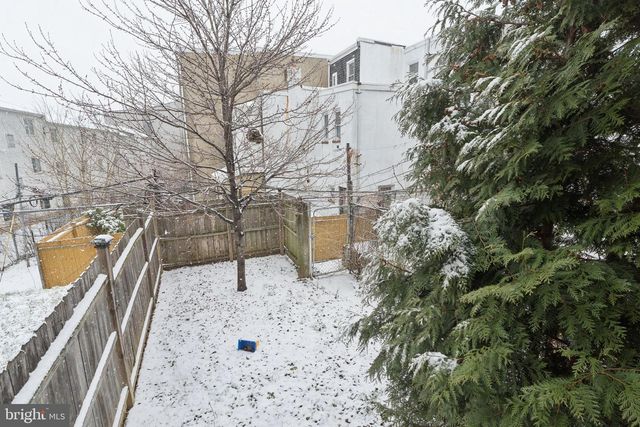 651 N 33RD ST, Philadelphia, PA 19104