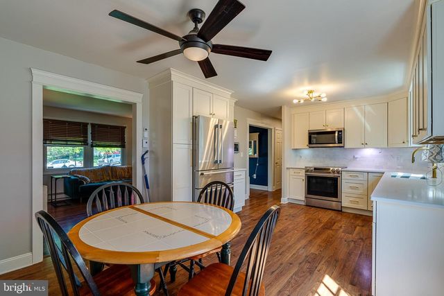 3030 TODD LN, Lancaster, PA 17601