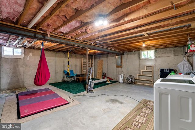 3030 TODD LN, Lancaster, PA 17601