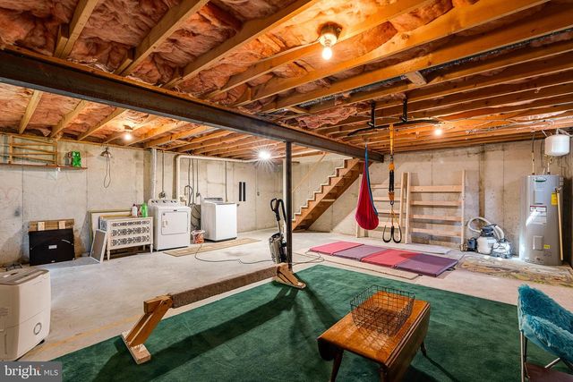 3030 TODD LN, Lancaster, PA 17601