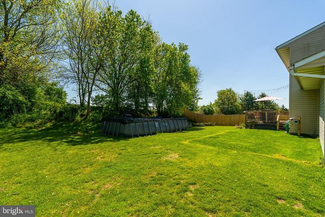 3030 TODD LN, Lancaster, PA 17601