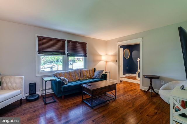 3030 TODD LN, Lancaster, PA 17601