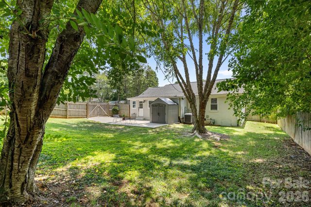 3123 Edsel Place, Charlotte, NC 28205