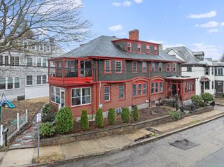 49 Homestead Road, Woonsocket, RI 02895