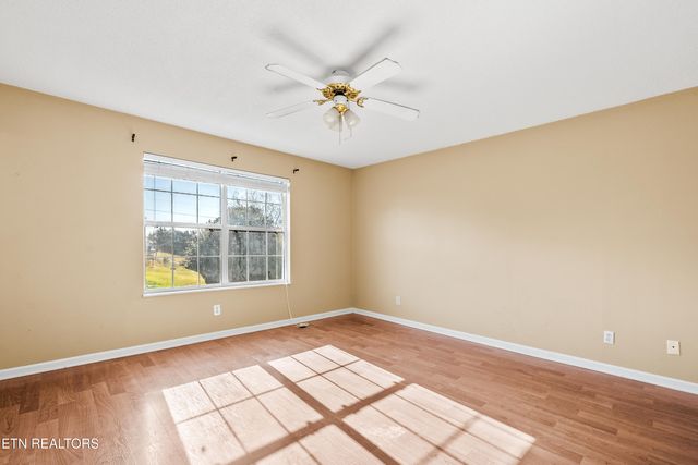 1325 Prairie Place, Greenback, TN 37742