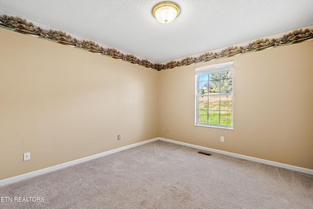 1325 Prairie Place, Greenback, TN 37742