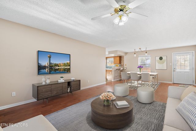 1325 Prairie Place, Greenback, TN 37742