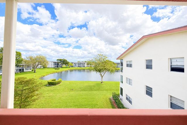 33 Preston A, Boca Raton, FL 33434