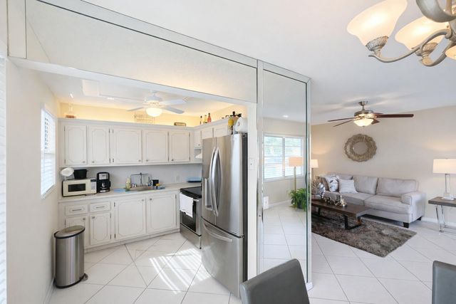 33 Preston A, Boca Raton, FL 33434