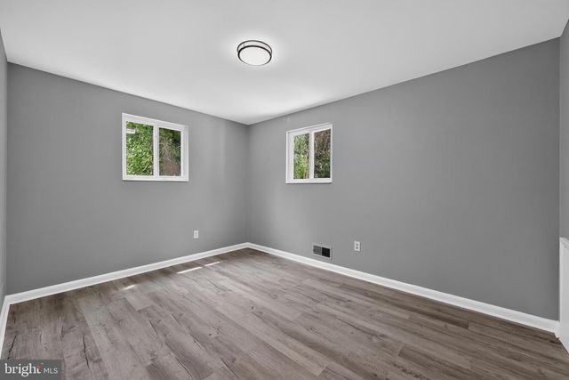 9034 RHODE ISLAND AVE, College Park, MD 20740