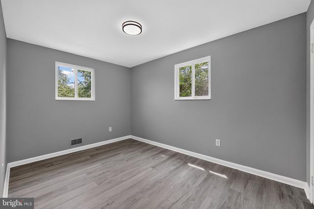 9034 RHODE ISLAND AVE, College Park, MD 20740