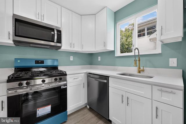9034 RHODE ISLAND AVE, College Park, MD 20740