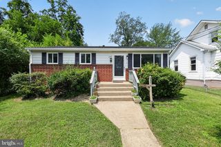 9034 RHODE ISLAND AVE, College Park, MD 20740