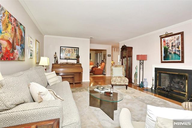 504 Aspen Lane 5042, Wyckoff, NJ 07481