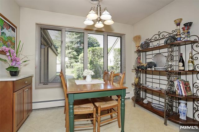 504 Aspen Lane 5042, Wyckoff, NJ 07481