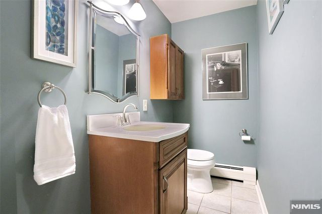 504 Aspen Lane 5042, Wyckoff, NJ 07481
