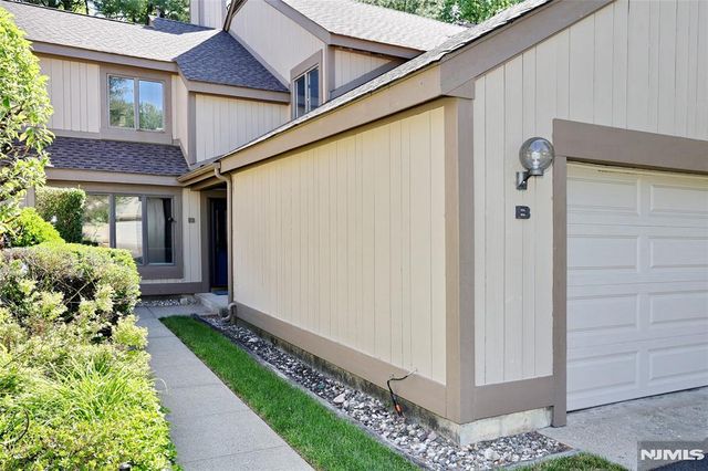 504 Aspen Lane 5042, Wyckoff, NJ 07481