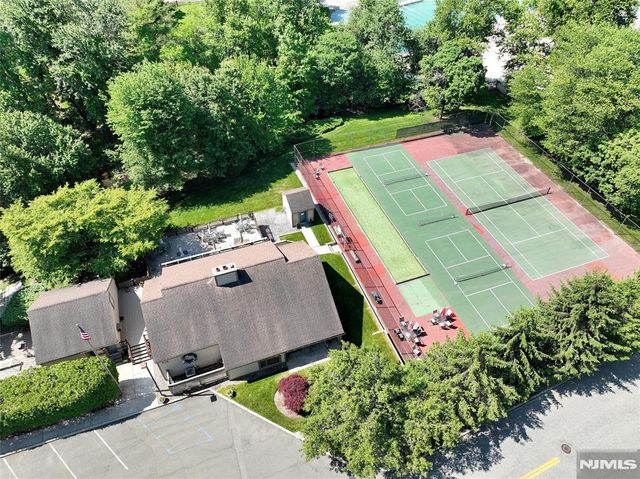 504 Aspen Lane 5042, Wyckoff, NJ 07481