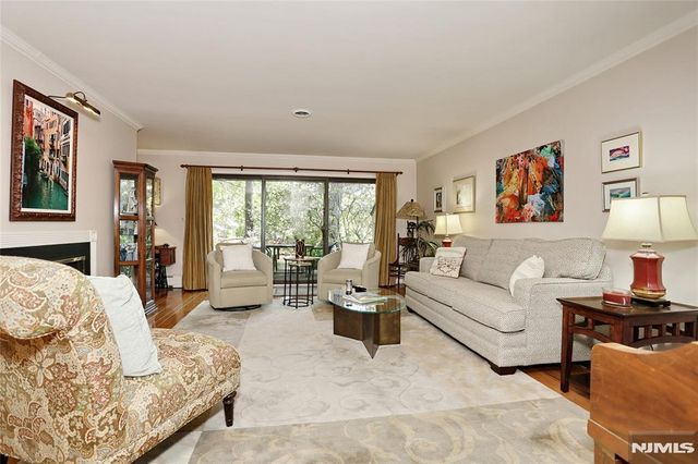 504 Aspen Lane 5042, Wyckoff, NJ 07481