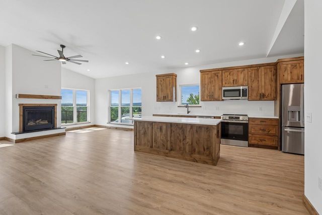 2158 Eastridge Circle, Reedsburg, WI 53959