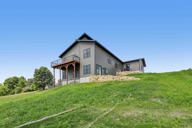 2158 Eastridge Circle, Reedsburg, WI 53959