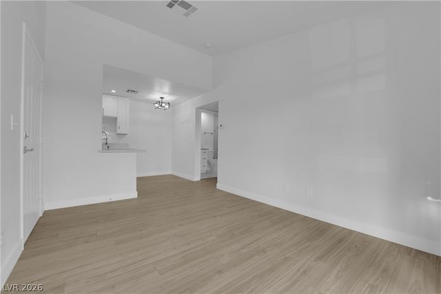 5111 Lindell Road 202, Las Vegas, NV 89118