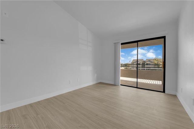 5111 Lindell Road 202, Las Vegas, NV 89118