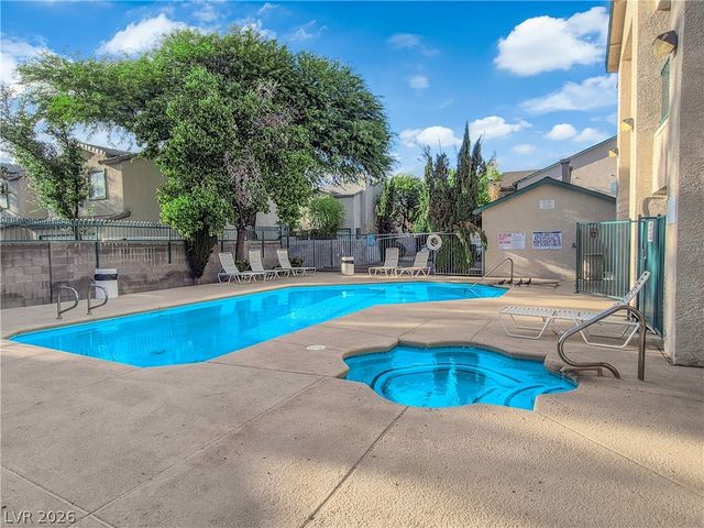5111 Lindell Road 202, Las Vegas, NV 89118