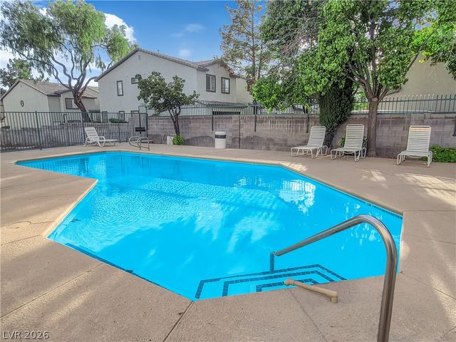 5111 Lindell Road 202, Las Vegas, NV 89118