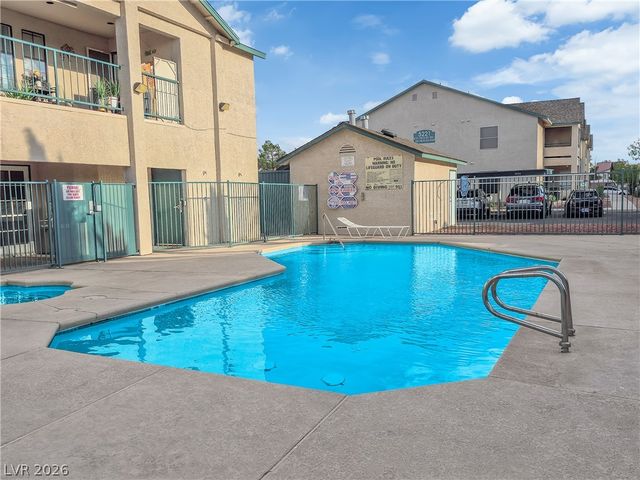 5111 Lindell Road 202, Las Vegas, NV 89118
