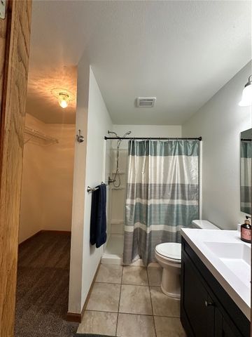 3619 King Drive SW, Cedar Rapids, IA 52404