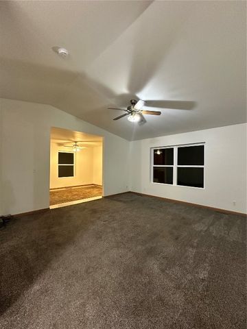 3619 King Drive SW, Cedar Rapids, IA 52404