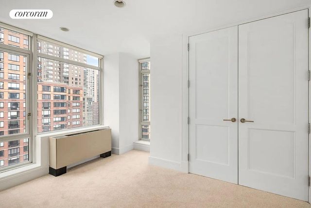 426 W 58TH Street PH5, New York City, NY 10019