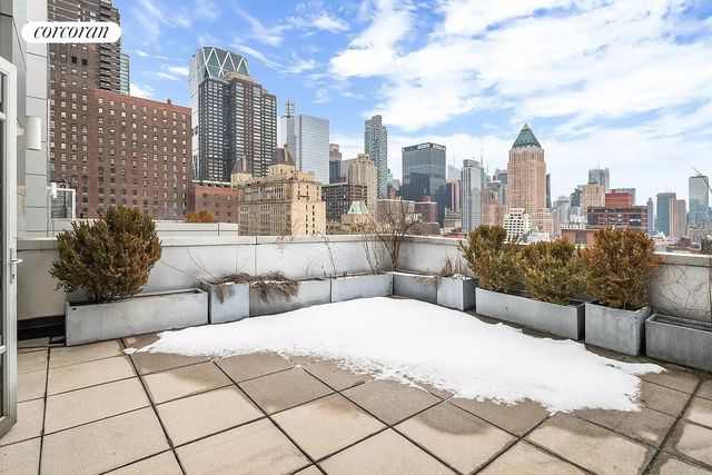 426 W 58TH Street PH5, New York City, NY 10019
