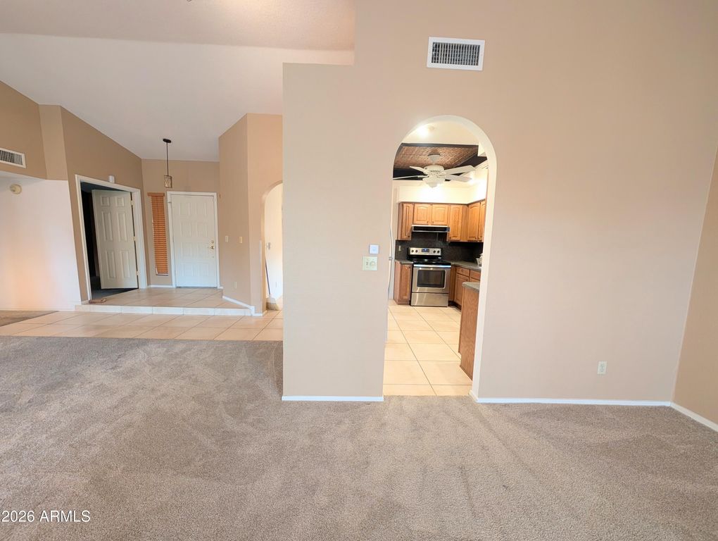 4240 E AMBERWOOD Drive, Phoenix, AZ 85048 — photo 4